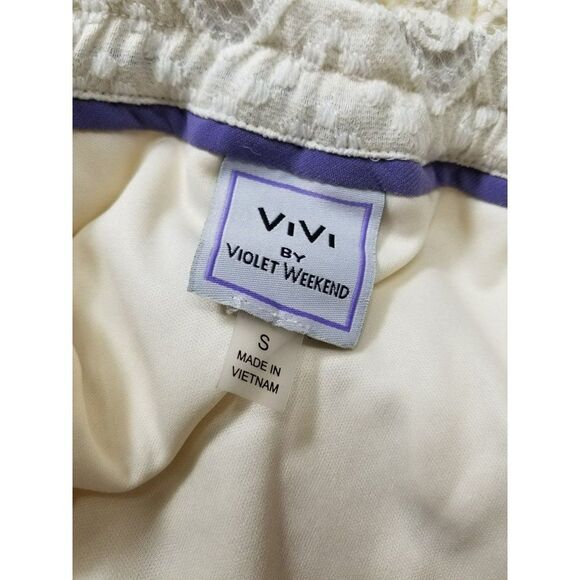 NWT ViVi By Violet Weekend Off the Shoulder Lace Dress Size S - Picture 4 of 6